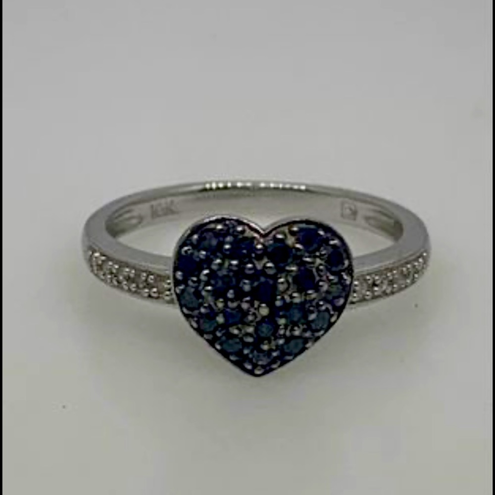 10k White Gold Round Black & White Diamond Ladies Heart Ring Pave Size 6